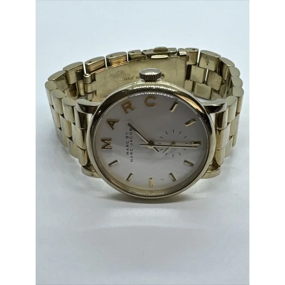 Marc Jacobs Baker MBM3243 Womens Stainless Steel Analog Dial Quartz Watch JNA730